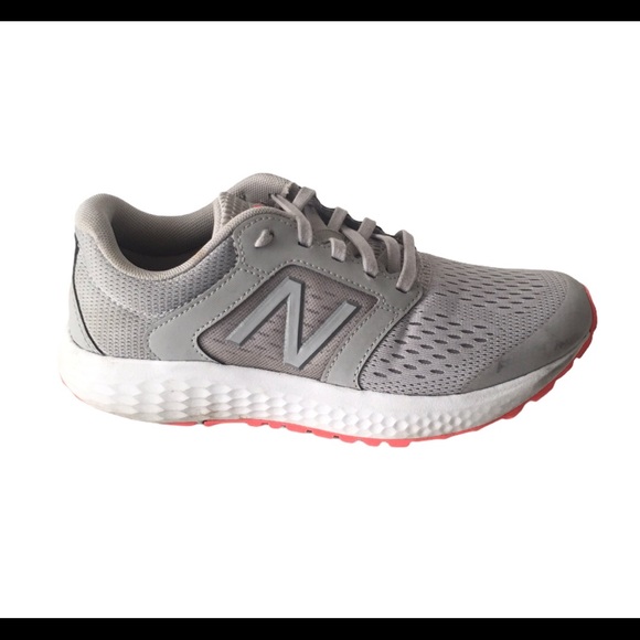New Balance Shoes - New Balance W 520 Ls5 Running Shoes - Womens SZ 7B